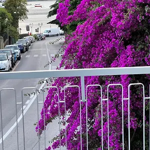 Appartamento Torre D'avorio 126 Mq Piu'terrazzo 25 Mq - Totally New 250 M From Downtown - Sky E Netflix - Toll Parking At 15 Euro Per Day To Be Booked In Advance -subject To Availability, Rapallo